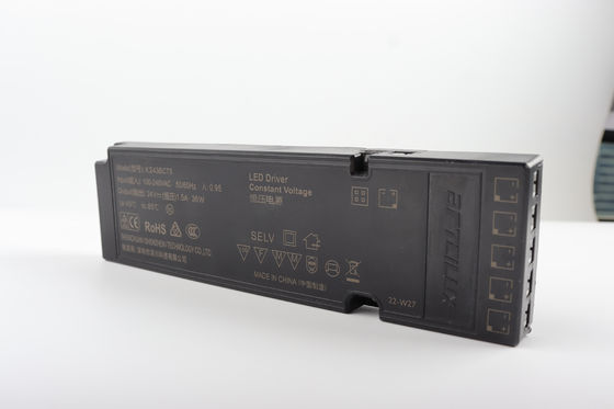 CTS 36W Multitech Output Type Ultra-Thin Constant Voltage Power Supply LED Driver untuk Menghidupkan 24V